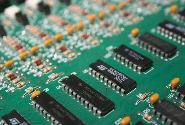 FOTO: Elektronik Kart Tamiri