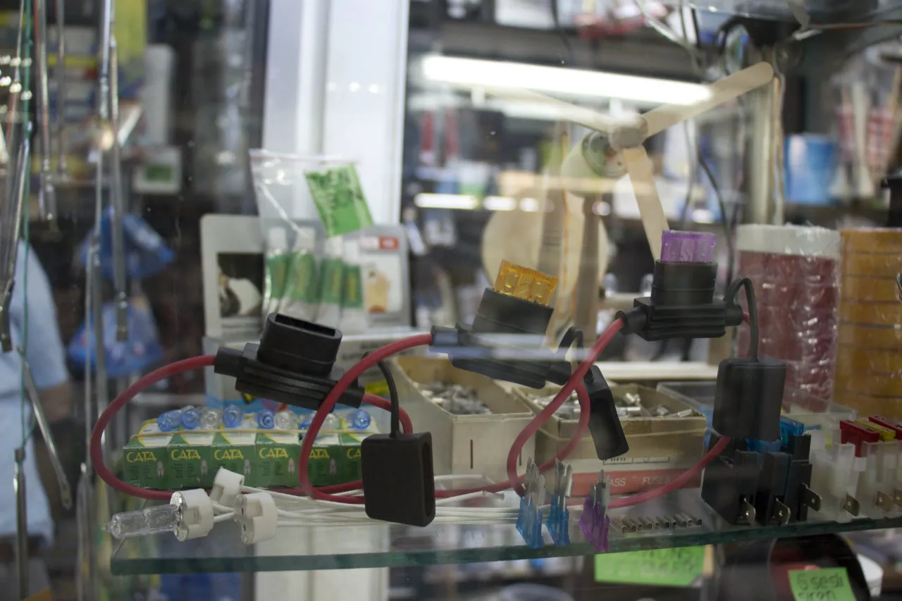 FOTO: Elektronik Pasajını Ziyaret Ettik